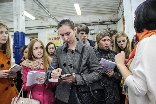 Запрошуємо на екскурсію по виробничому цеху.