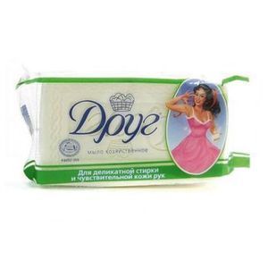 Мило господарське для делікатного прання та чутливої шкіри "Друг", 135 грам